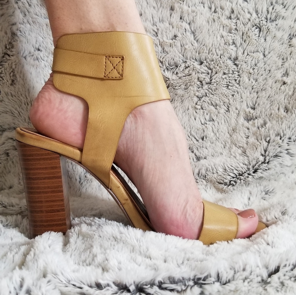 Strappy Camel Sandals
